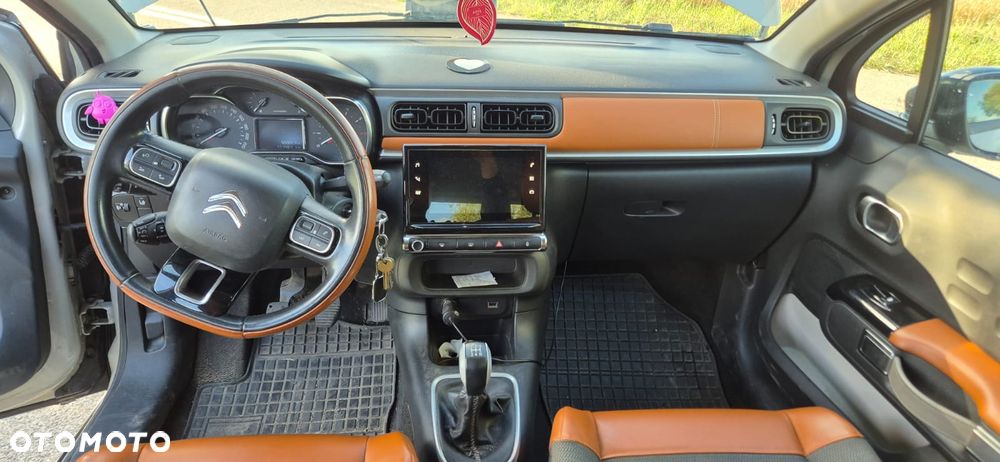 Citroën C3 1.2 PureTech Live - 18