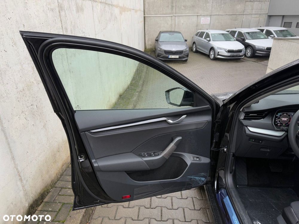 Skoda Octavia 2.0 TSI Selection 4x4 DSG - 13