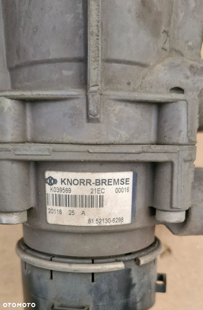 MAN TG3 TGX TGS ZAWÓR HAMULCA GŁÓWNEGO 81.52130-6298 K039569 - 2