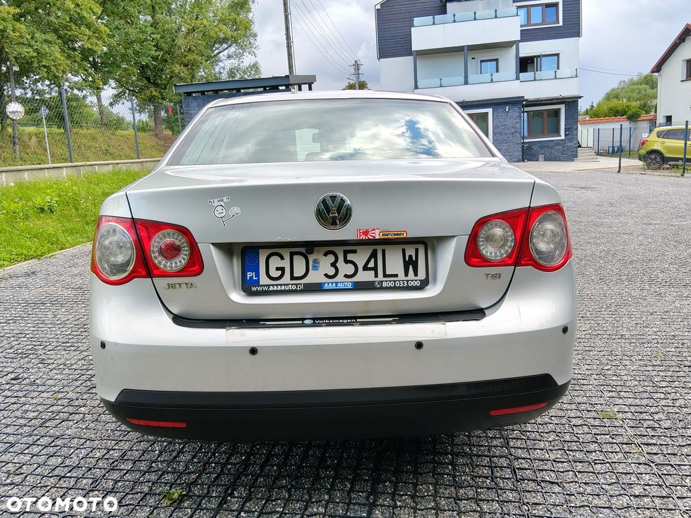 Volkswagen Jetta 1.4 TSI Highline - 5