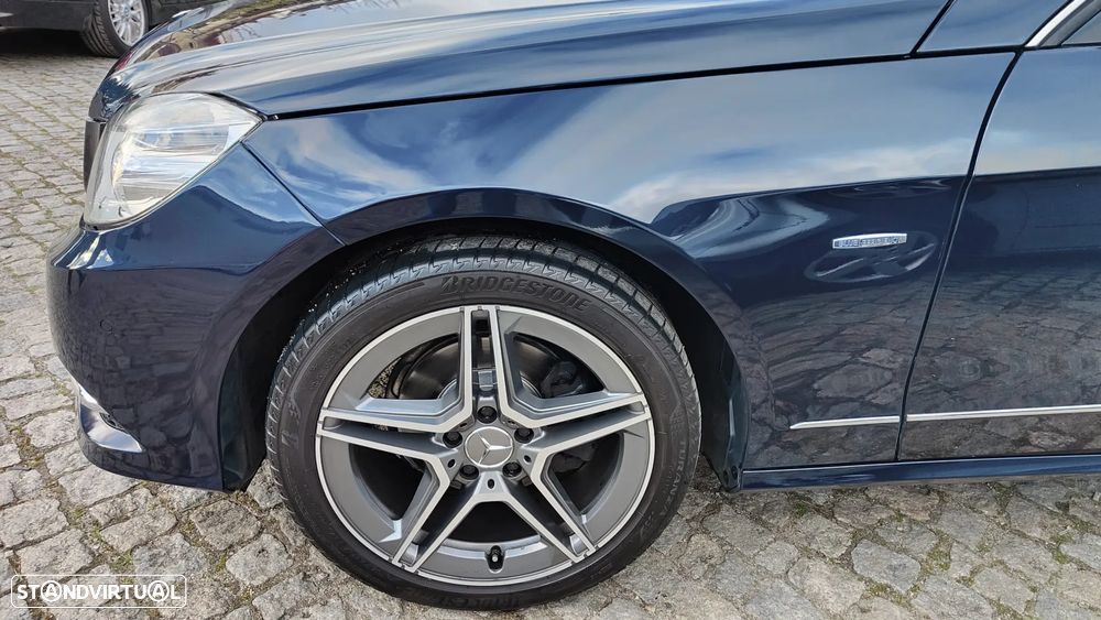 Mercedes-Benz E 220 CDi Avantgarde BlueEfficiency Auto - 5