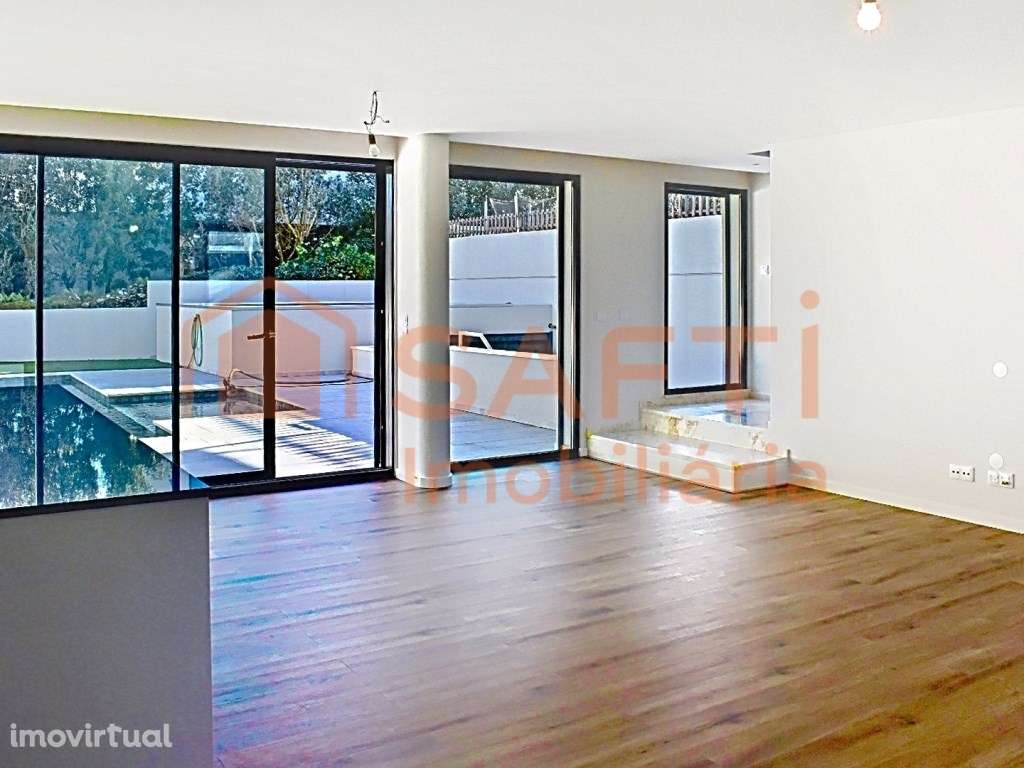 Moradia T3+1 arquitetura contemporânea com piscina em Barcarena - Grande imagem: 4/60