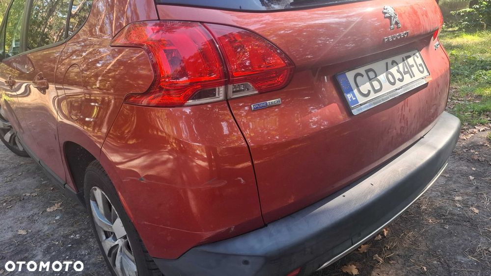Peugeot 2008 - 8