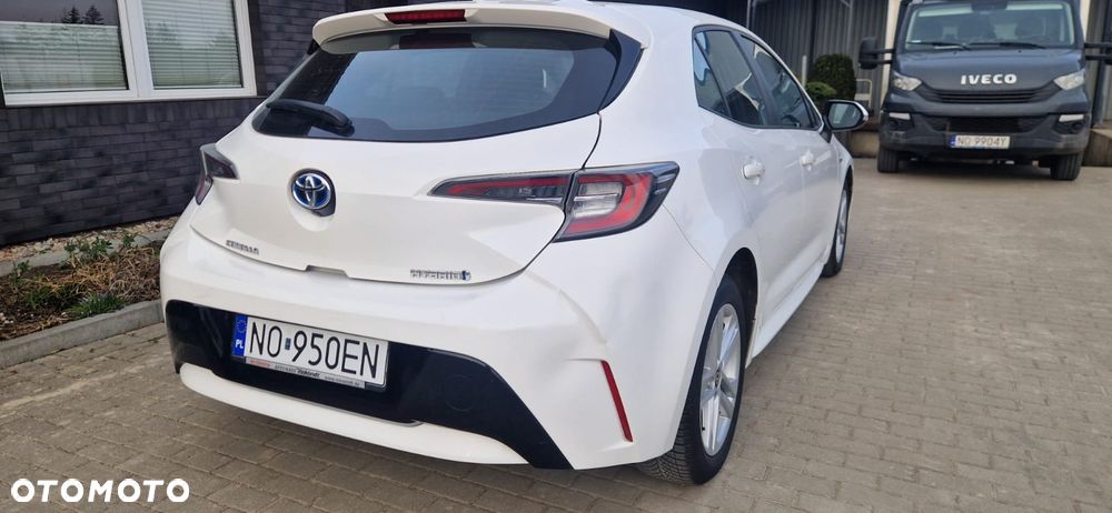 Toyota Corolla - 4