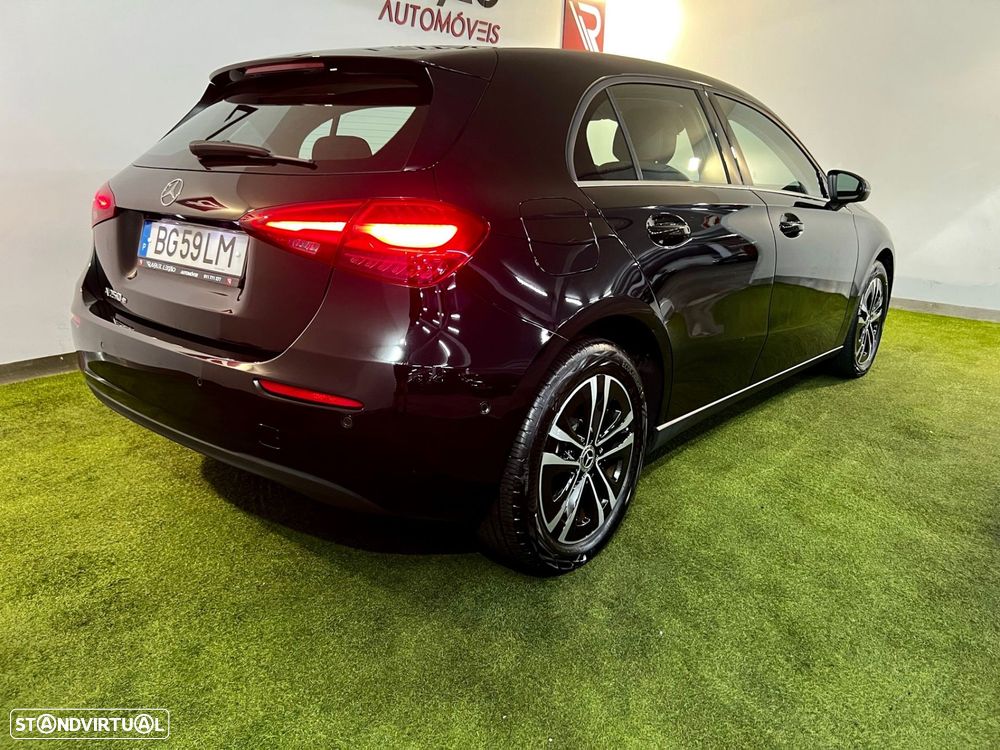 Mercedes-Benz A 250 e - 11