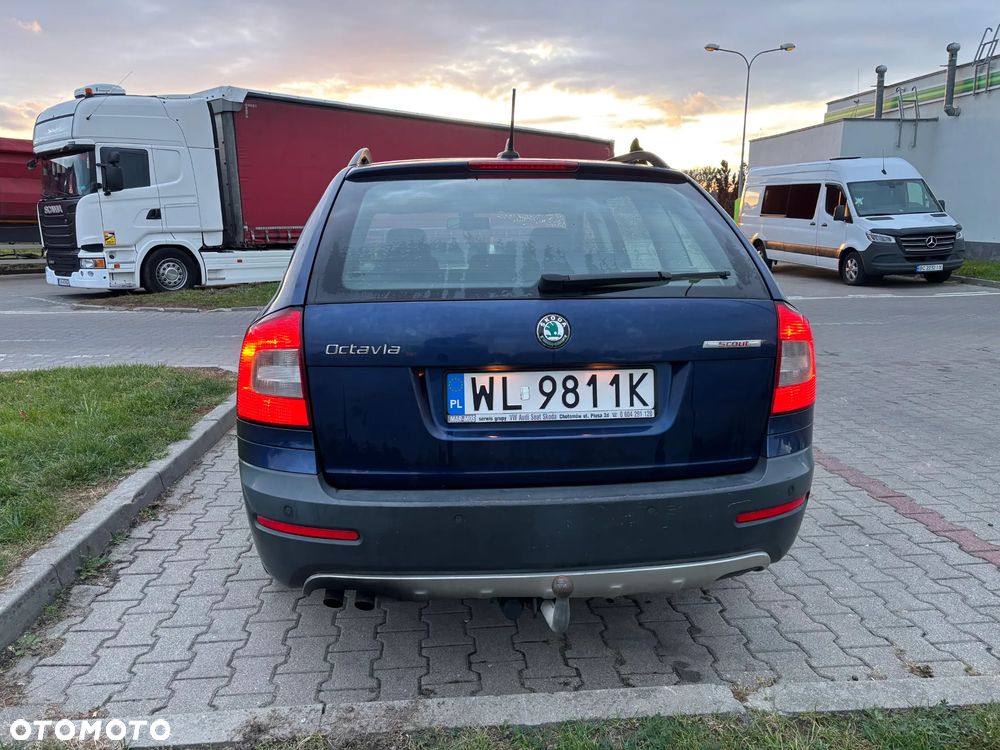 Skoda Octavia 2011 photo 4
