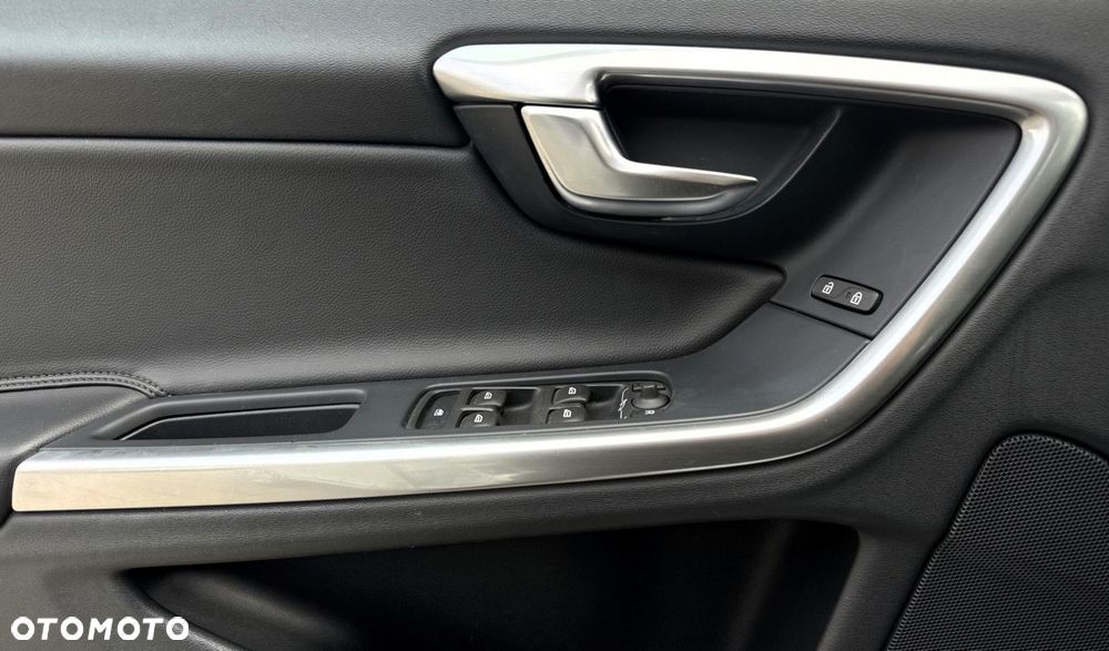 Volvo V60 - 18