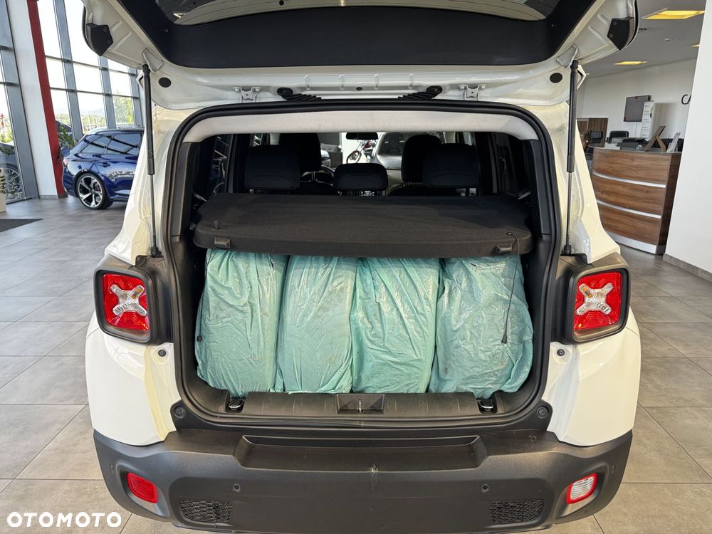 Jeep Renegade - 13