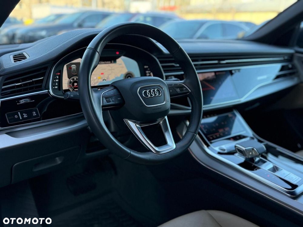 Audi Q8 - 14