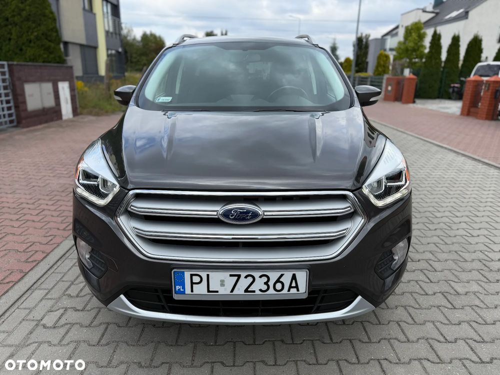 Ford Kuga - 10