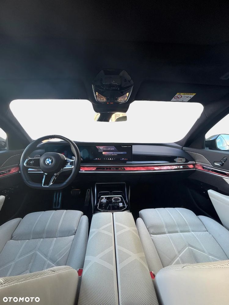 BMW Seria 7 740d xDrive - 16