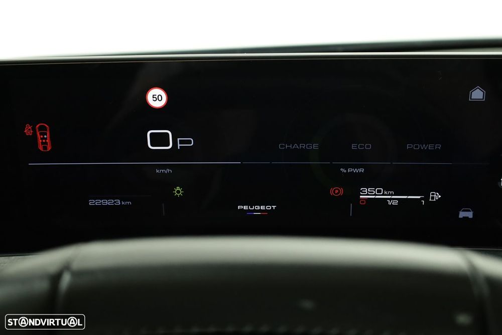 Peugeot 3008 1.2 Hybrid Allure e-DCS6 - 18
