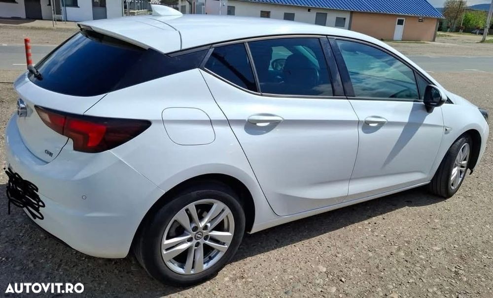 Opel Astra 1.6 CDTI ECOTEC Selection - 1