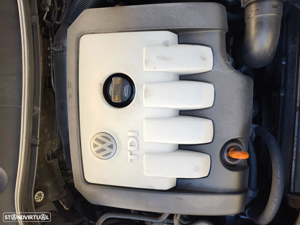 VW Passat Variant 2.0 TDi Confortline - 8