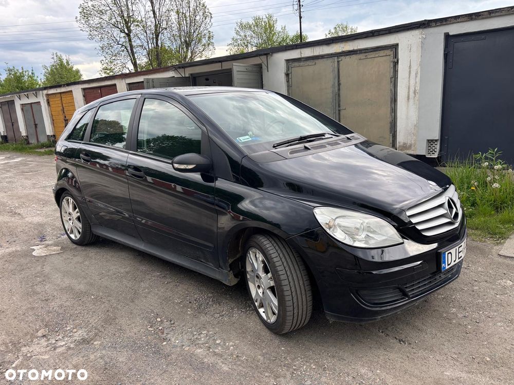 Mercedes-Benz Klasa B 200 - 2