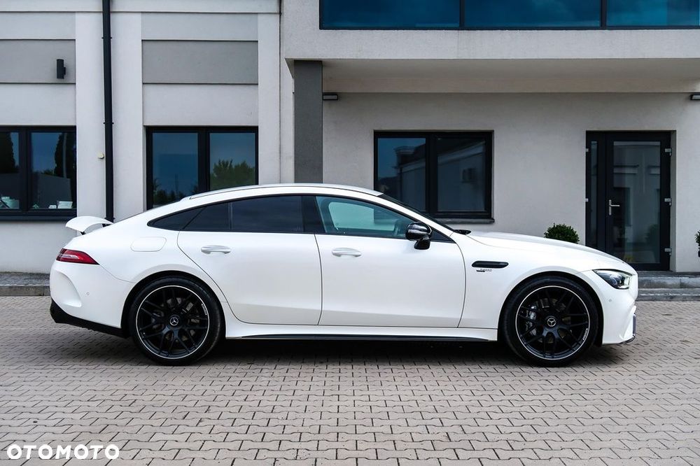 Mercedes-Benz AMG GT 43 4-Matic+ - 12