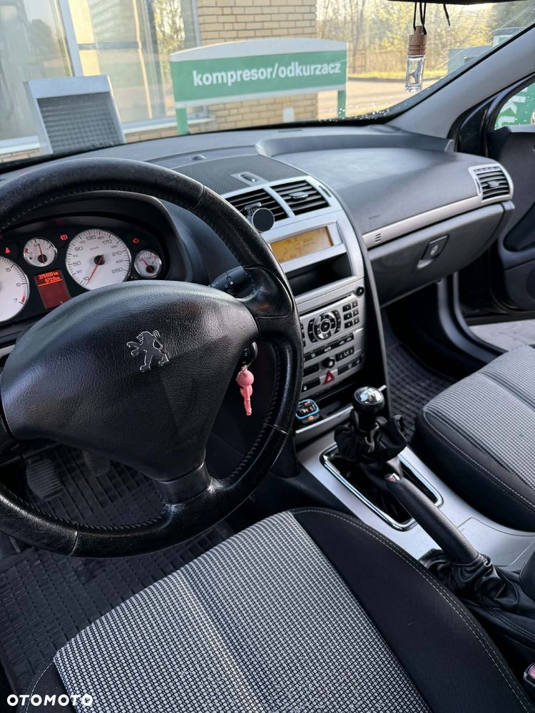 Peugeot 407 140 Sport - 10