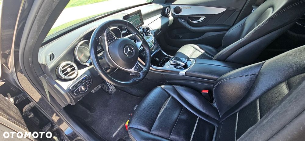 Mercedes-Benz Klasa C 200 4-Matic 9G-TRONIC - 12