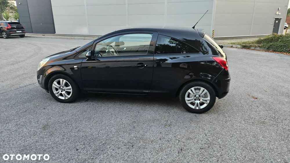 Opel Corsa 1.4 16V Satellite - 22