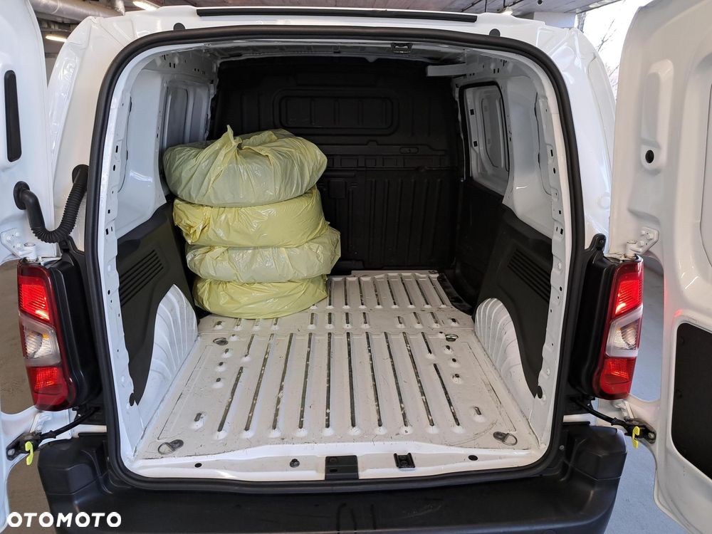 Toyota PROACE CITY - 13