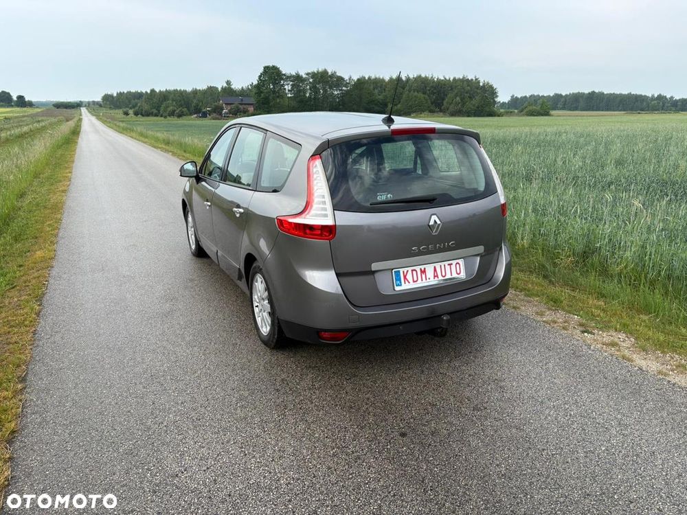 Renault Grand Scenic Gr 1.9 dCi Bose Edition - 6