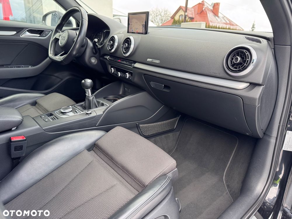 Audi A3 Sportback 2.0 TDI DPF quattro S line Sportpaket (plus) - 23