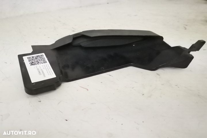 Ornament Tips Evacuare Falsa Dreapta Originala In Stare Buna Mercedes- - 5