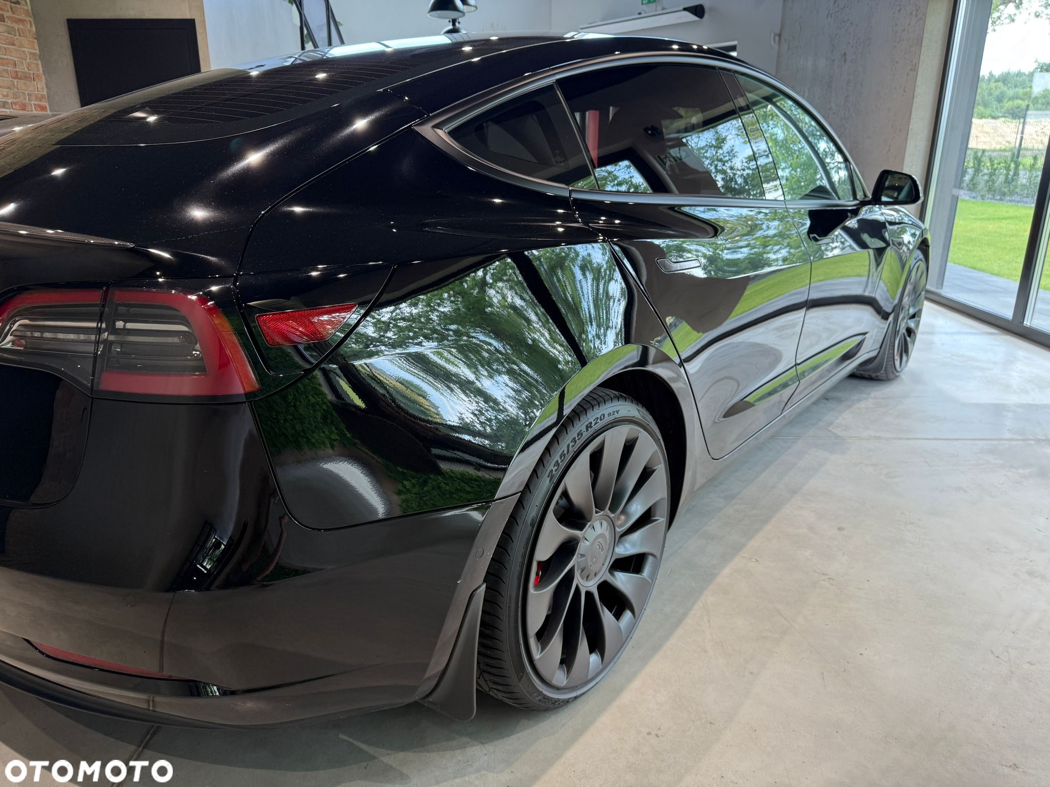 Tesla Model 3 Performance AWD - 14