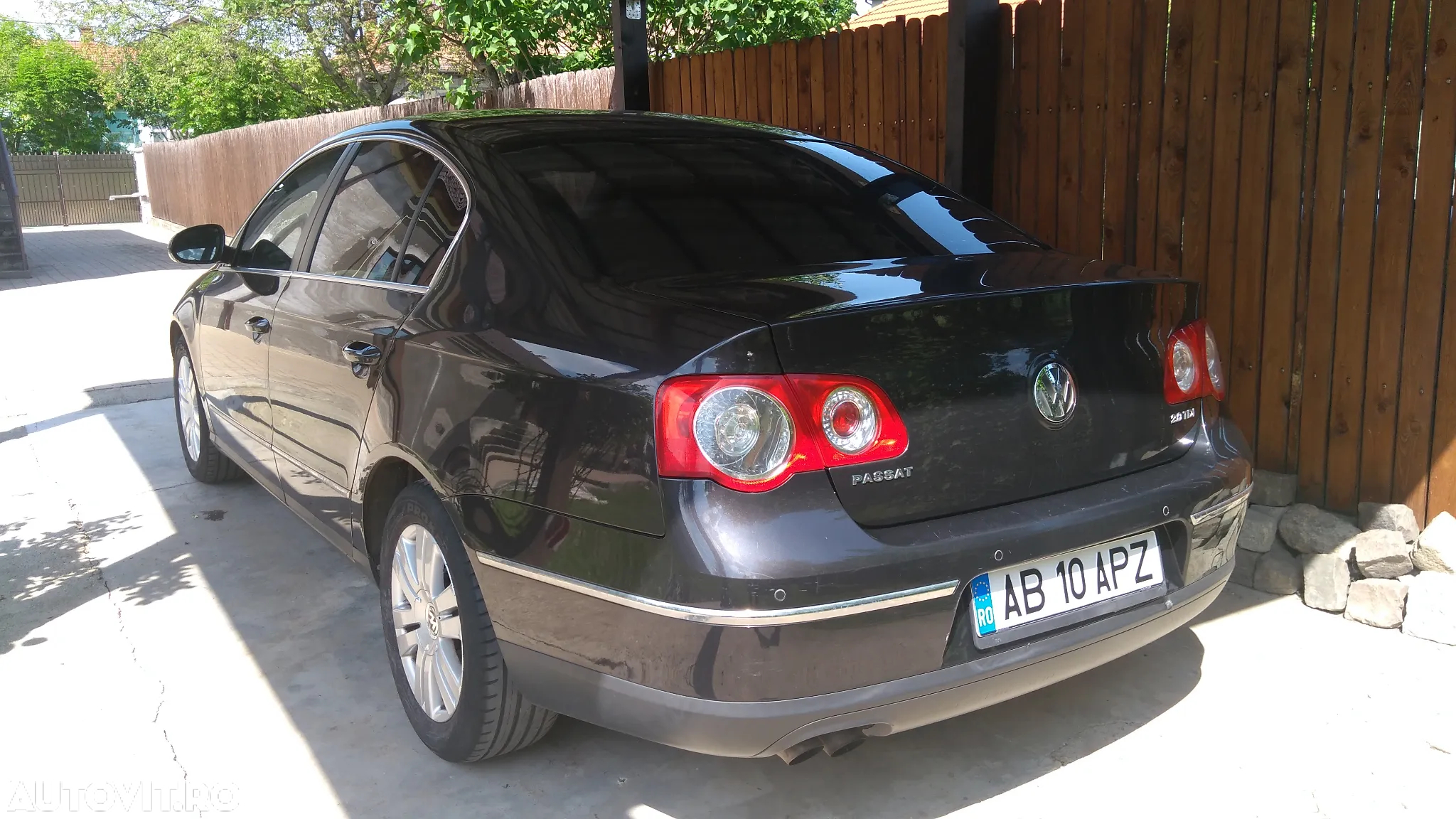 Volkswagen Passat 2.0TDI Highline DPF DSG - 3