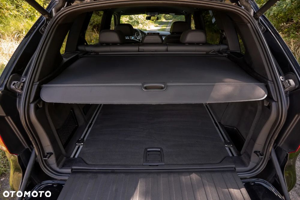 BMW X5 xDrive40d - 29