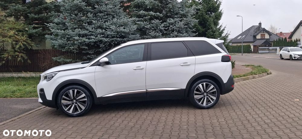 Peugeot 5008 PureTech 130 Stop & Start Allure Pack - 2