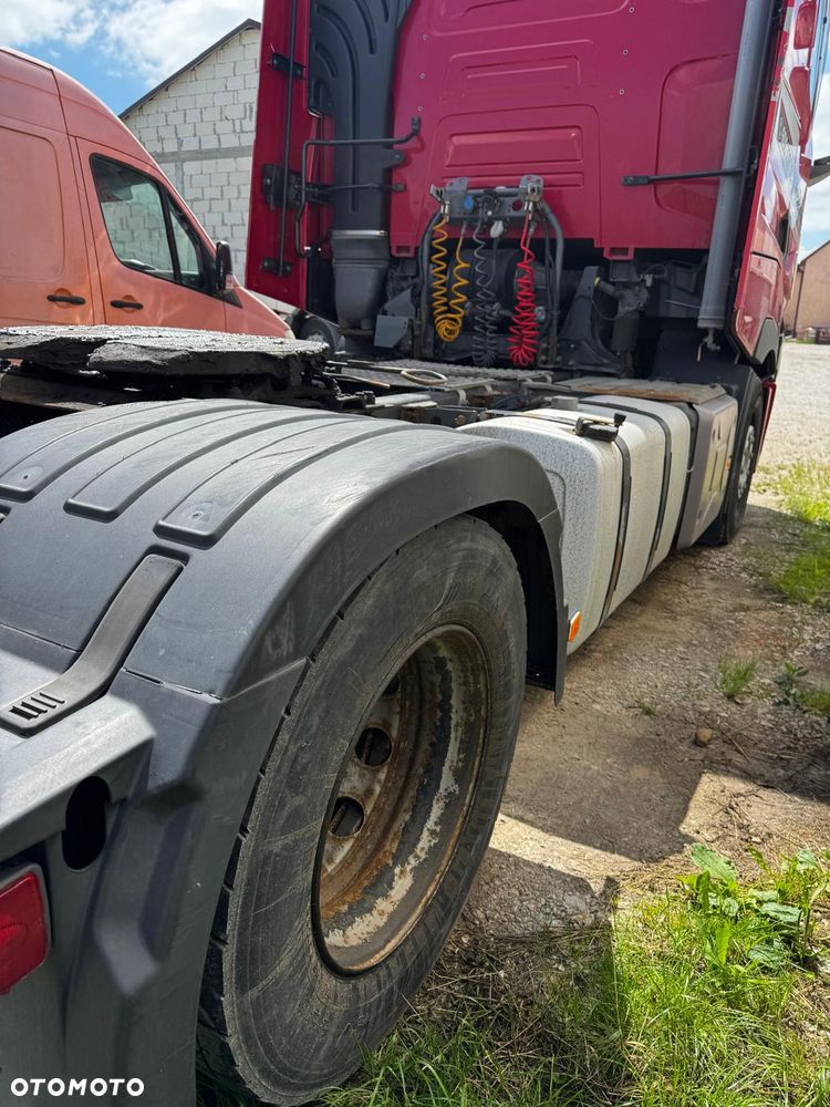 Renault T440 - 9