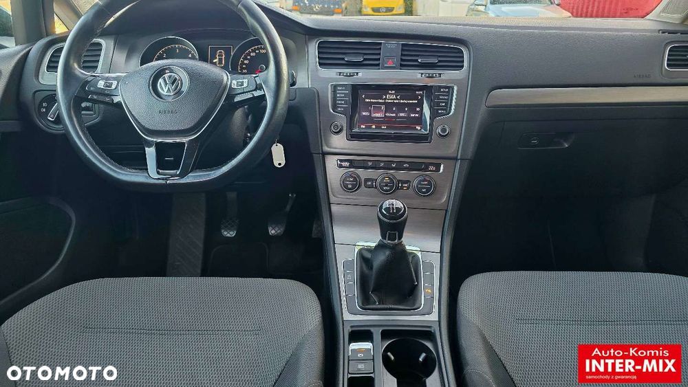 Volkswagen Golf - 27