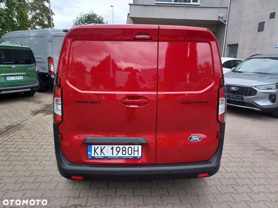 Ford Transit Courier - 5