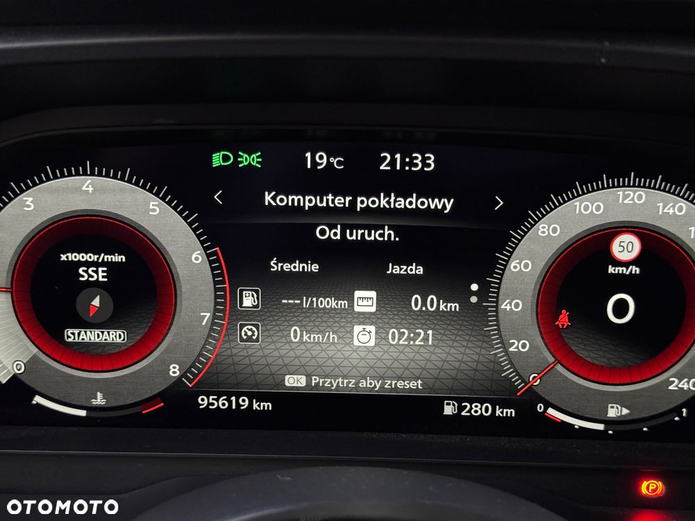 Nissan Qashqai 1.3 DIG-T MHEV Premiere Edition - 5