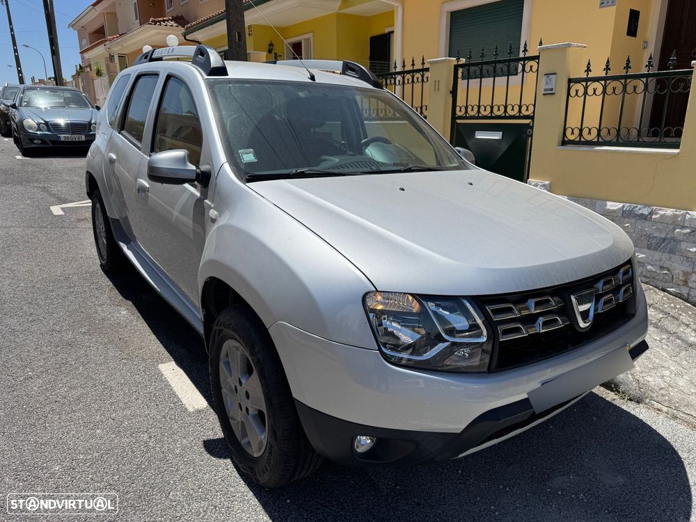 Dacia Duster 1.5 dCi Prestige 4WD - 6