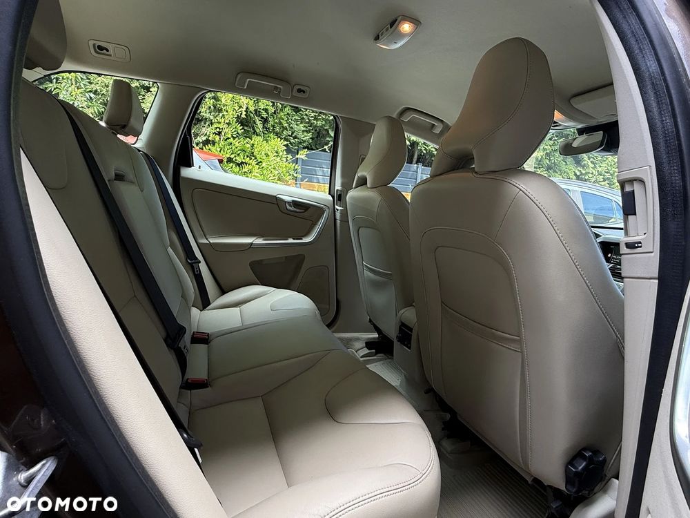 Volvo XC 60 D4 Drive-E Summum - 20