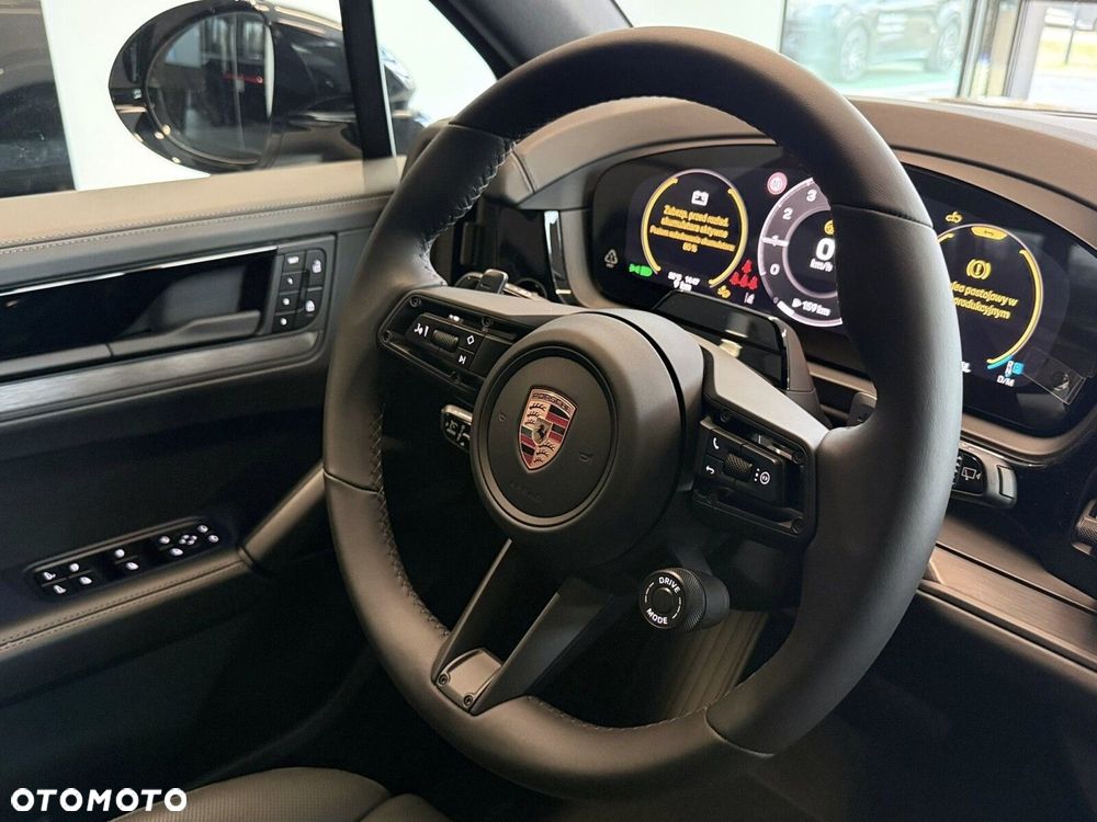 Porsche Cayenne - 24