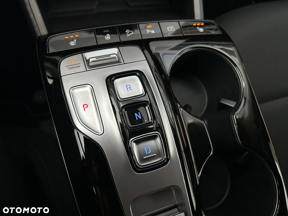 Hyundai Tucson 1.6 T-GDi HEV Executive 4WD - 26