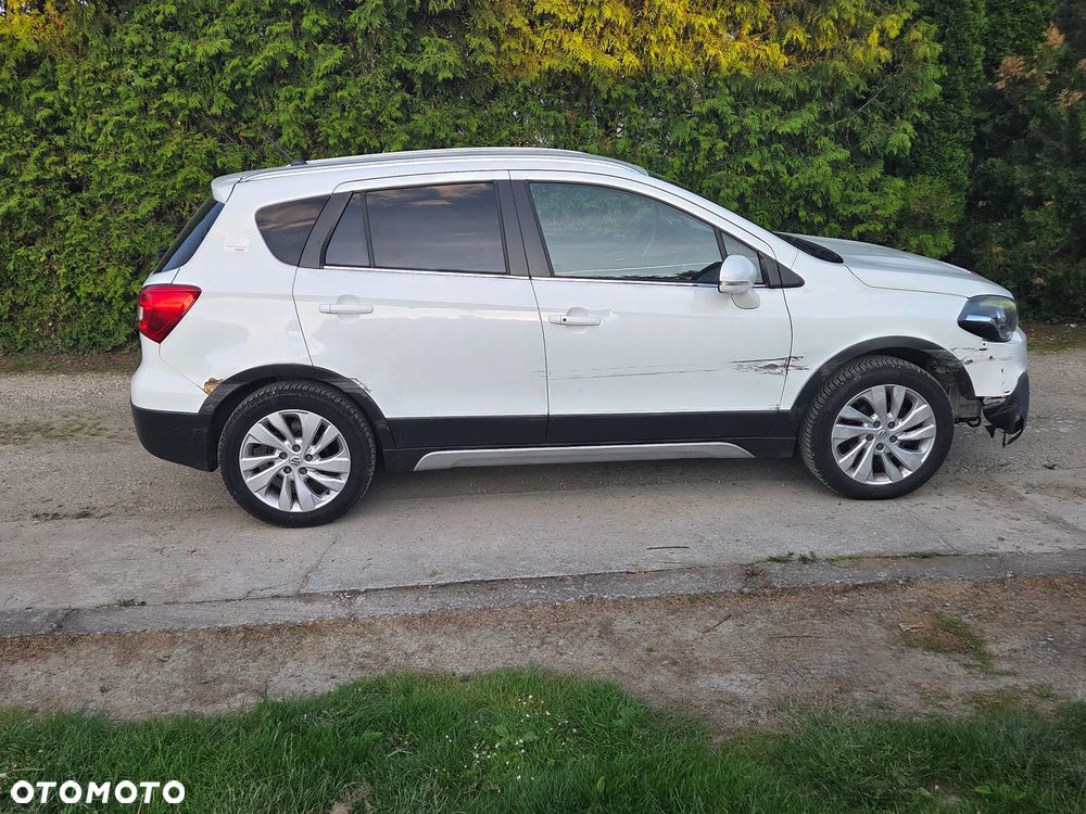 Suzuki SX4 S-Cross 1.4 T Premium 4WD - 5
