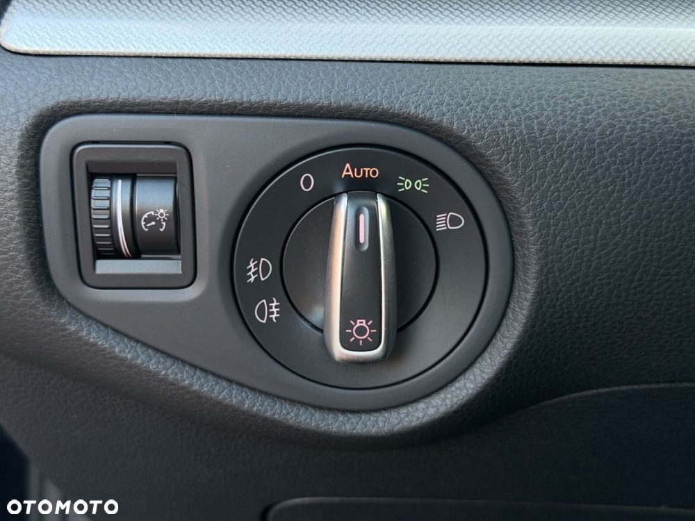 Volkswagen Sharan - 22
