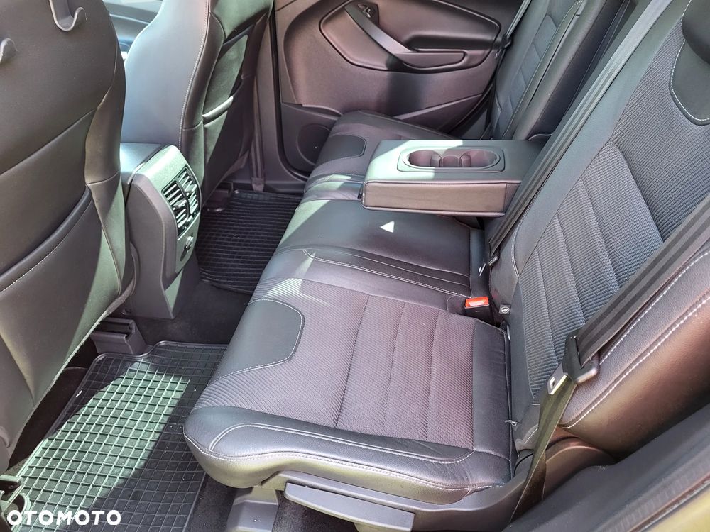 Ford Kuga 2.0 TDCi 4x4 Individual - 10