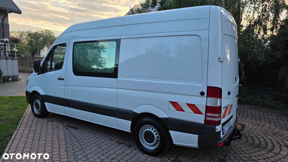 Mercedes-Benz Sprinter - 21
