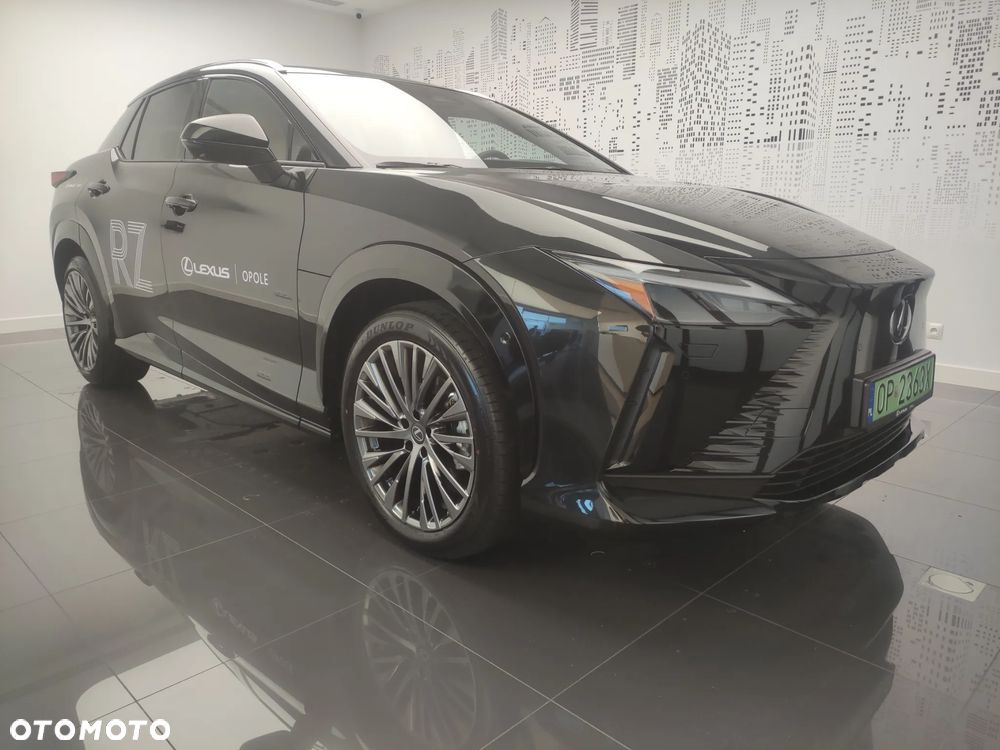 Lexus RZ