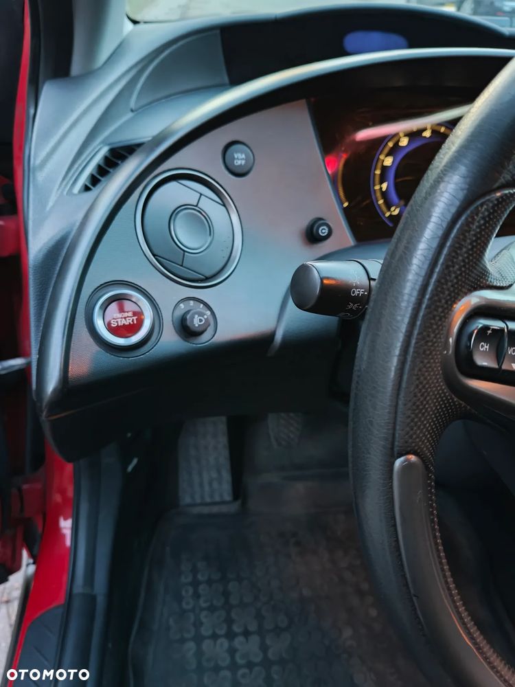 Honda Civic 1.4 i-VTEC Comfort - 10