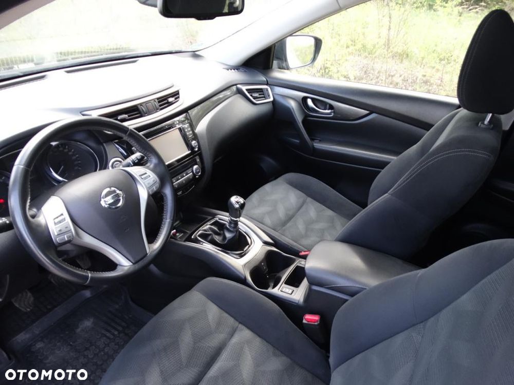 Nissan X-Trail - 10