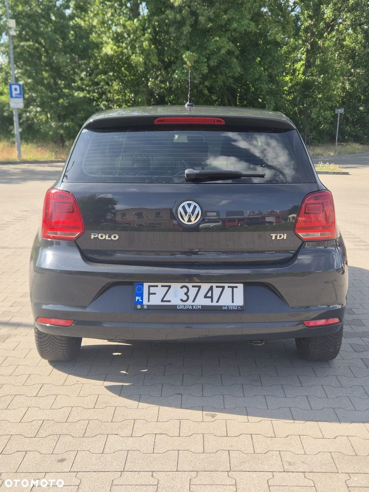 Volkswagen Polo - 2
