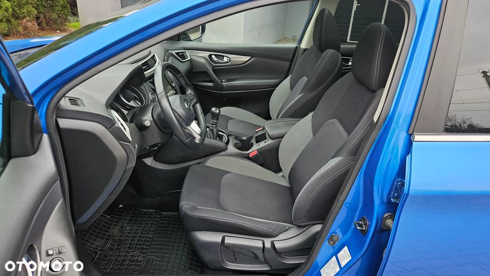 Nissan Qashqai 1.7 dCi N-Connecta - 17