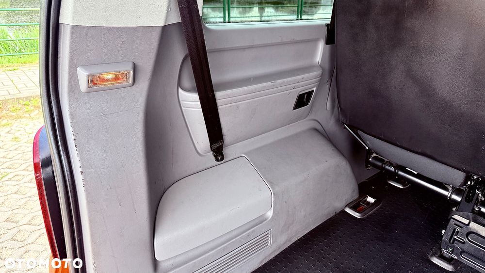 Volkswagen Transporter - 32
