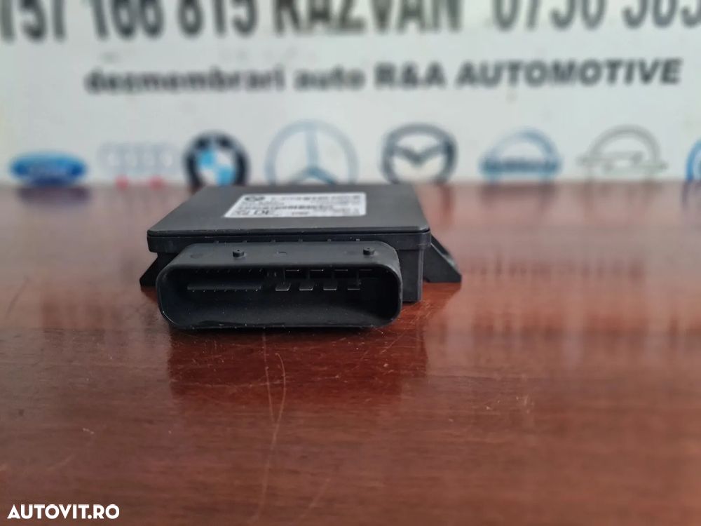 Modul Frana De Mana Bmw F10 F11 X3 X4 F25 F26 Etc. Cod  Dezmembrez Bmw - Dezmembrari Arad - 3